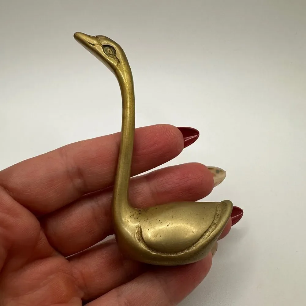 Vintage Mid-Century Mod brass goose ring holder, paper weight,‎ figurine!
